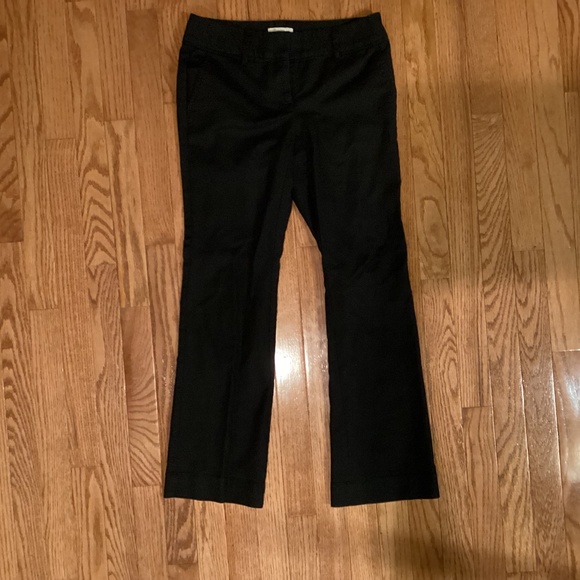 Ann Taylor LOFT Black Bootcut Pants Trousers Size 0P - Picture 1 of 7
